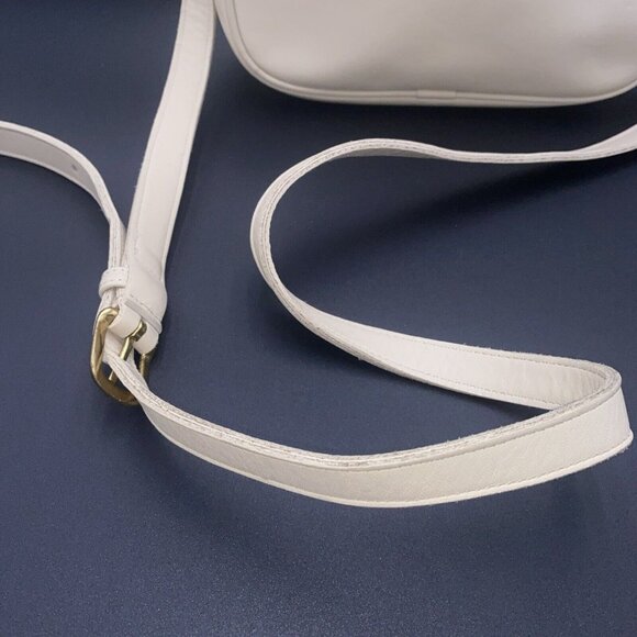 Vintage Coach Zip Bag Bone Leather USA Small Crossbody Bag USA Style 0095 022 - Picture 2 of 10